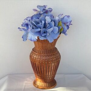 Vintage Asian Elegant Brown Woven Wicker Vase Copper Insert 10” tall